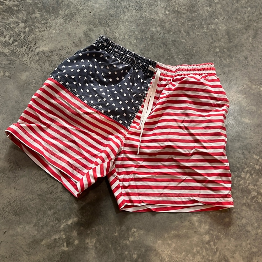America 🇺🇸 chubbies men’s swim trunks